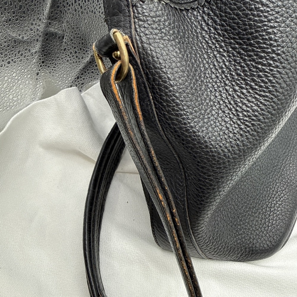 Dooney & Bourke All Weather Leather Drawstring Bucket Bag Black Vintage Made US - Picture 9 of 12
